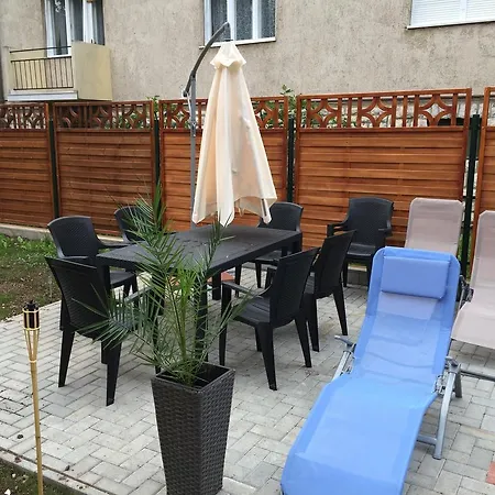 Appartement Eszter Apartman